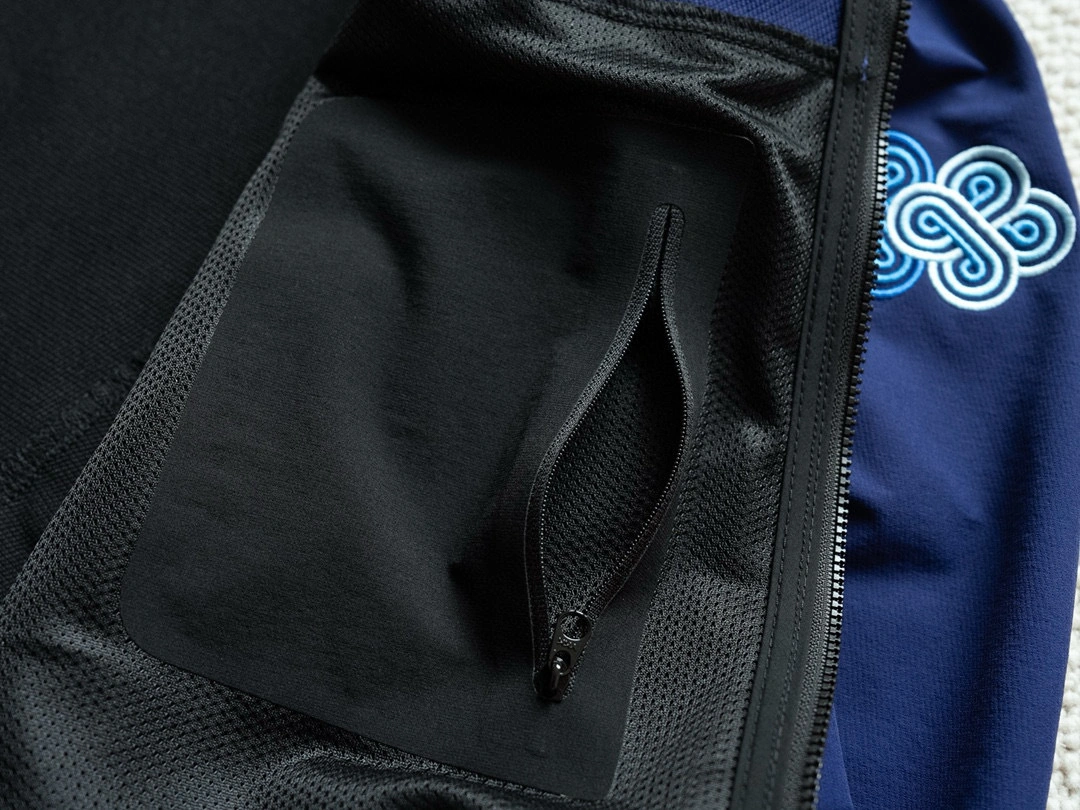 wg.luxury- 1r3t5ryx GAMMA 3.0 SONGTSAM HOODY embroidery item:E-F524I1934